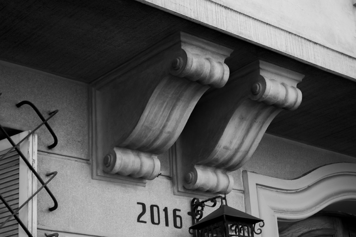 Restauración de fachada edificio Pocuro