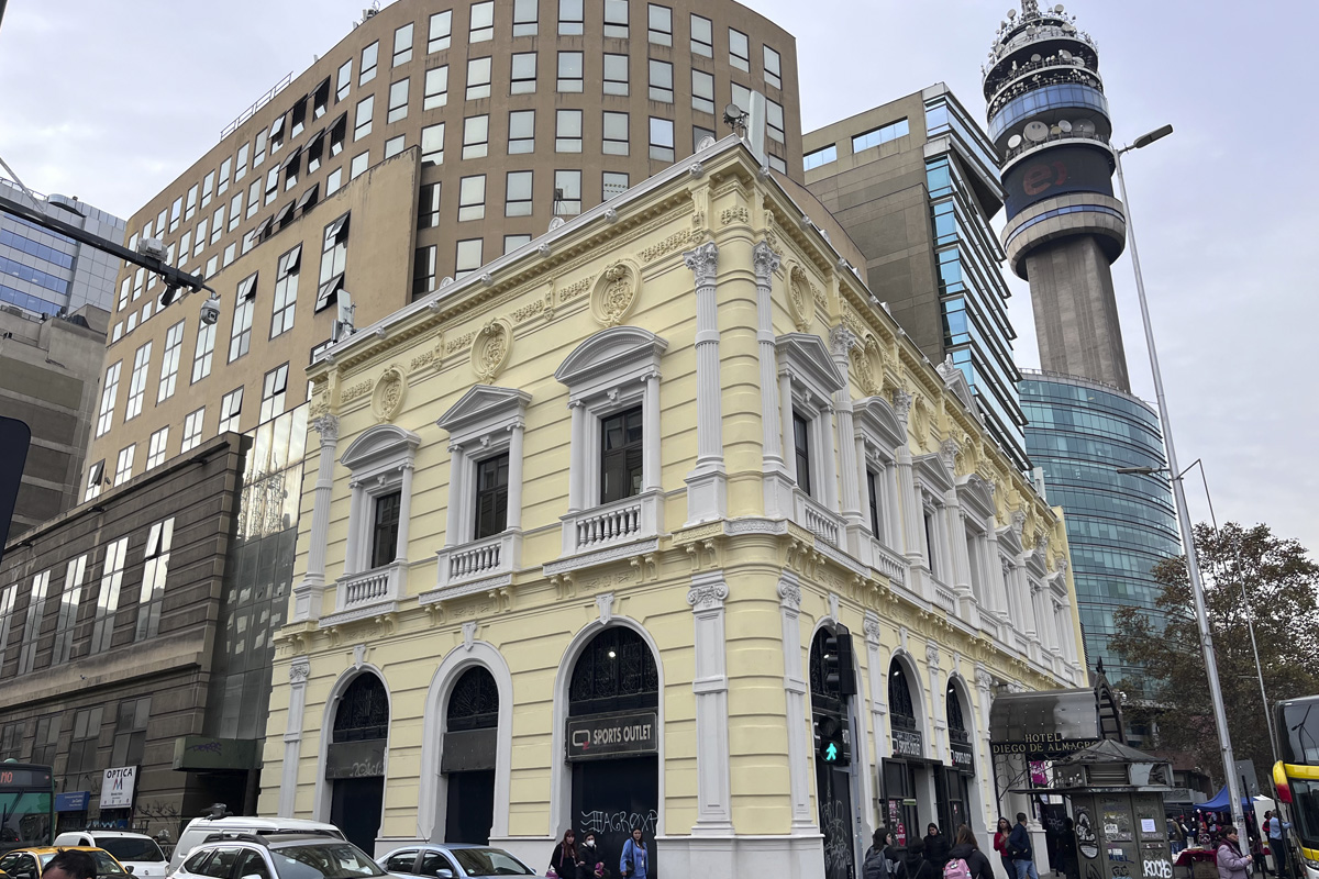 Hotel diego de almagro